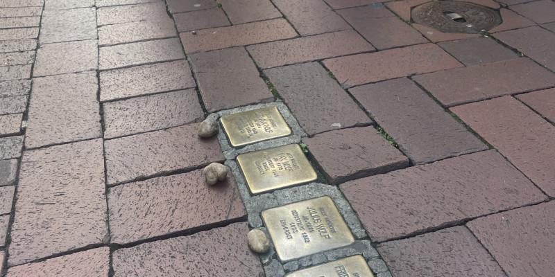 Erinnern statt vergessen.