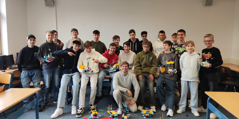 Programmieren mit LEGO® Spike